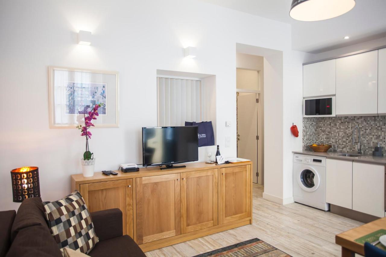Cosy Lisbon Tiles House Apartment ภายนอก รูปภาพ